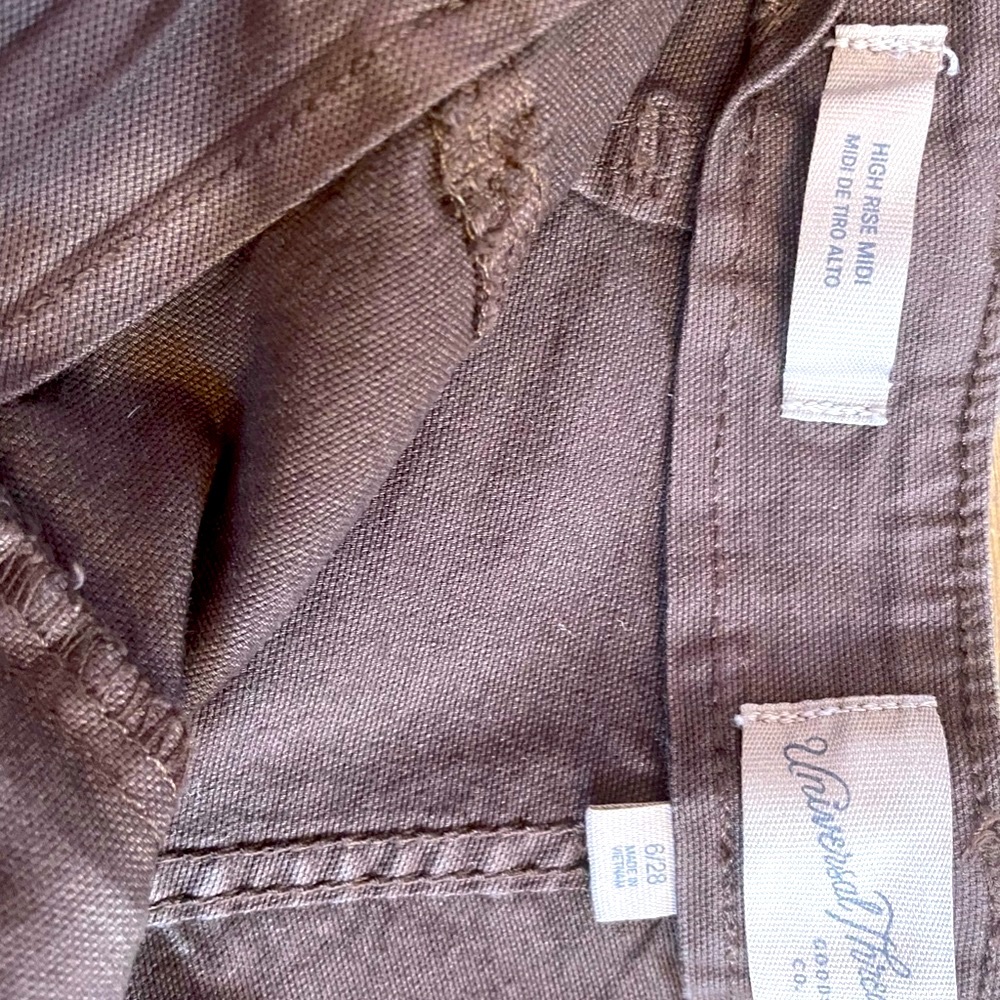 Universal Thread High Rise Midi Shorts - Picture 3 of 3